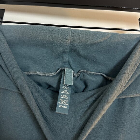 SKIMS Foldover Pants in Kyanite Size Small - Picture 4 of 6